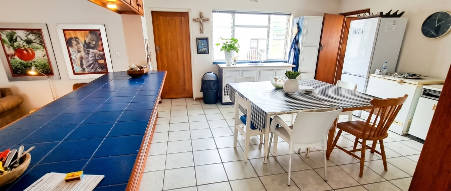 4 Bedroom Property for Sale in Arniston Western Cape